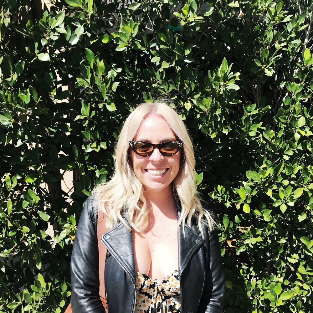 Meet your Posher, Nicole